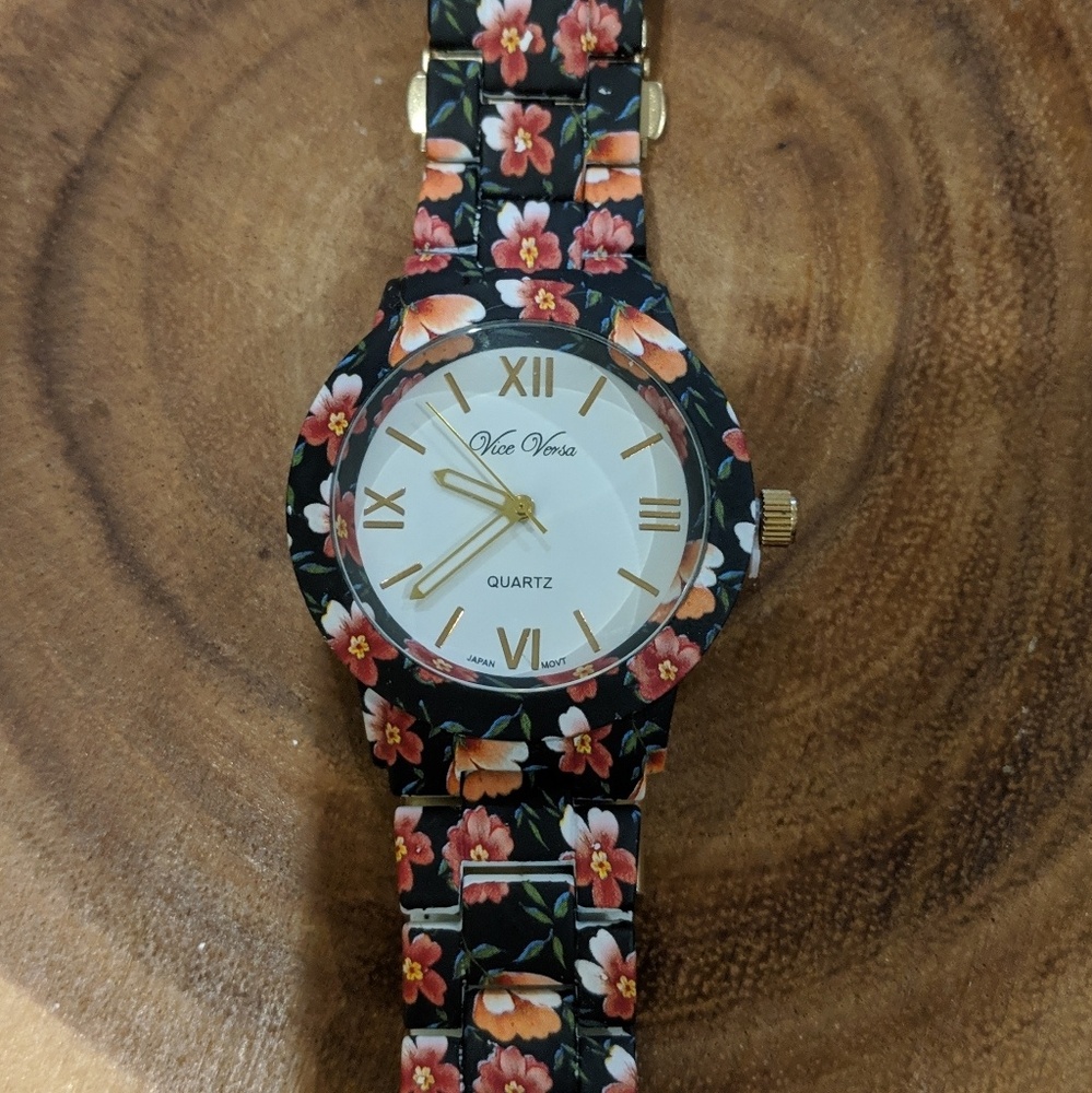 Vice Versa Quartz Watch